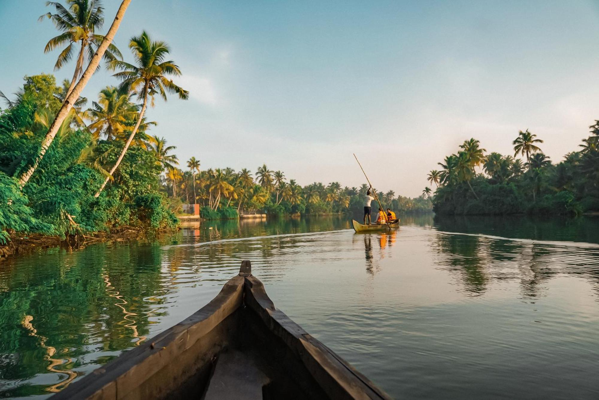 Kalloos Island Backwater Resort Kollam Extérieur photo
